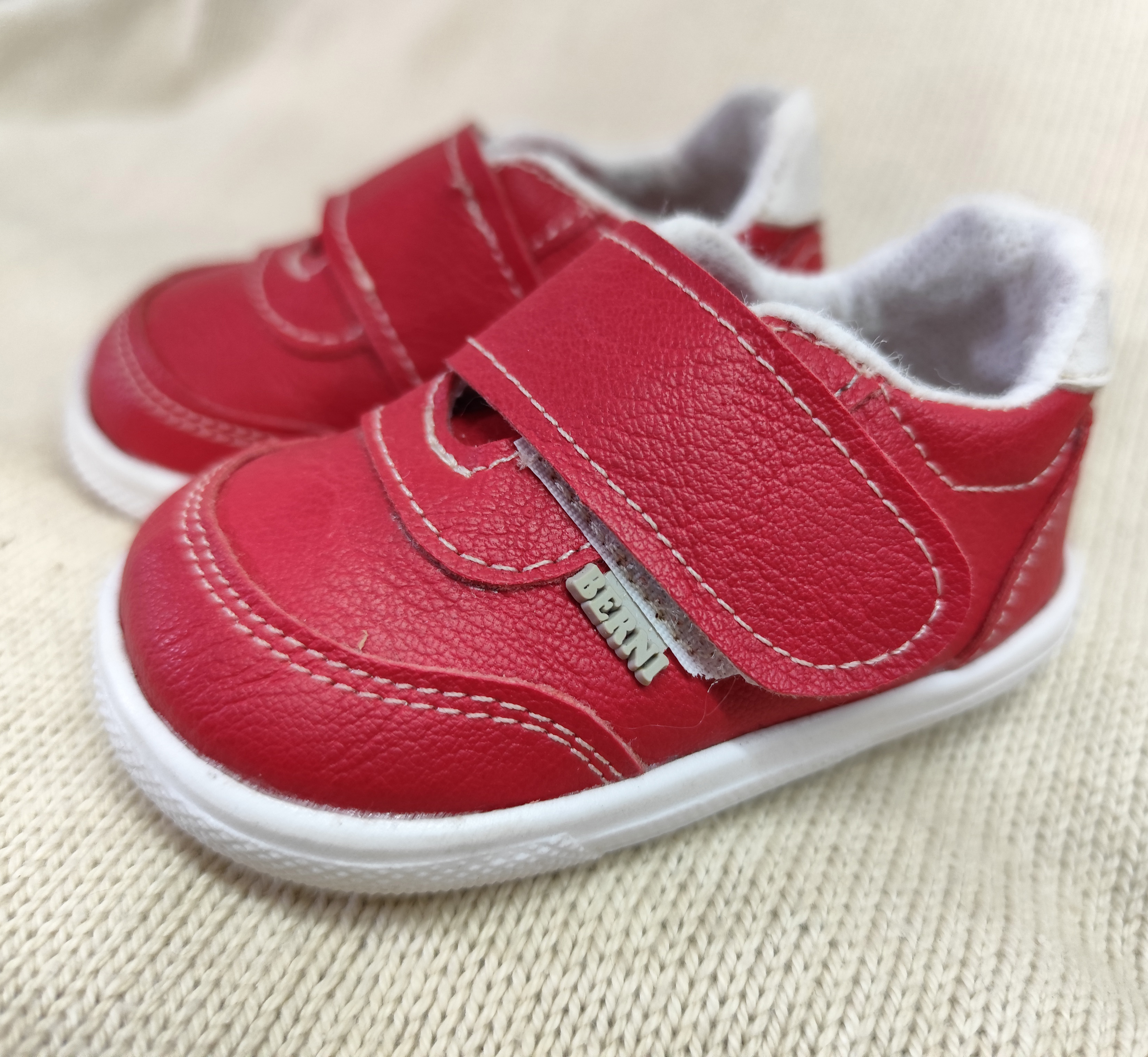 Zapatilla Abrojo Ancho Rojo N°18