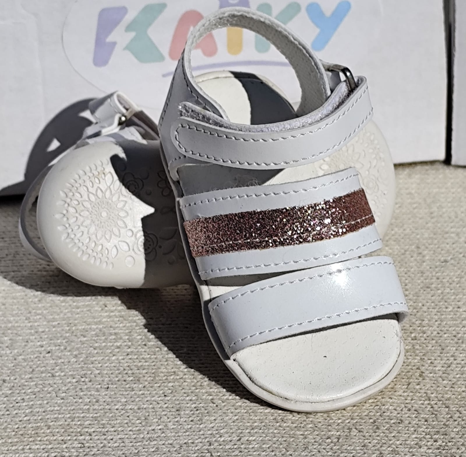 Sandalia 503 Blanco con Rosa